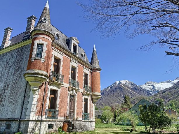 Château 13 pièces 280 m²