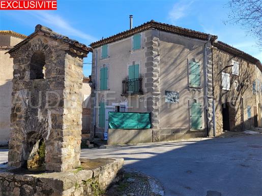 Maison de caractère, garage et terrasse