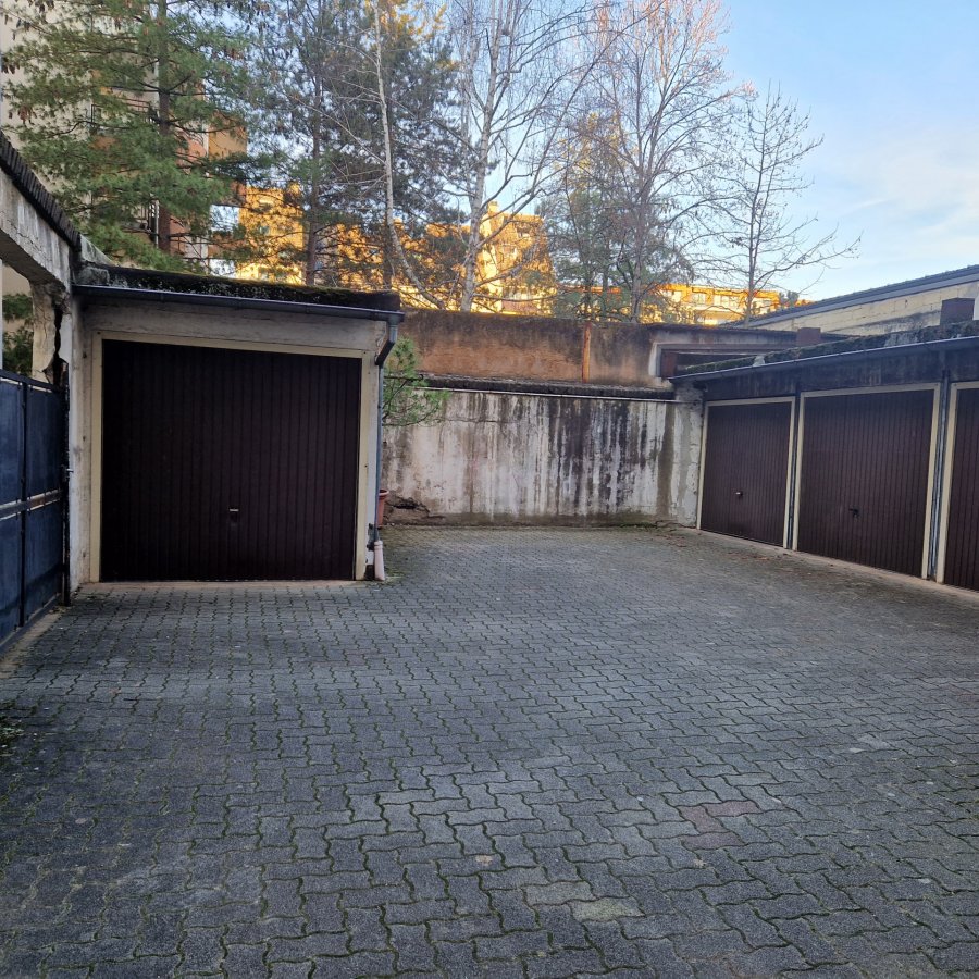 Garage/Parking 27 m²
