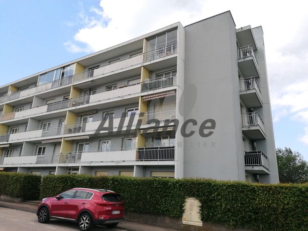 Appartement 4 pièces 82 m² 