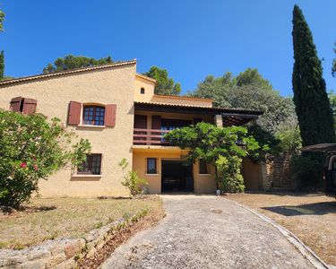 MAISON 5 pièces à Colombier SABRAN 