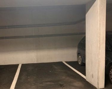 Parking - Garage Location Orléans   95€