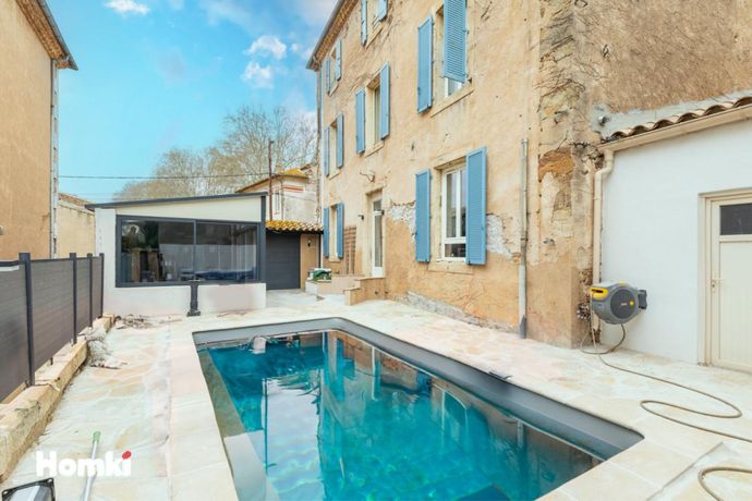 Villa 7 pièces 264 m²