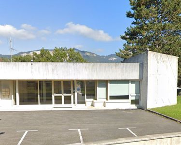 Bureau 130 m2 Saint Pierre en Faucigny 
