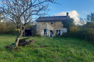 Maison Champagne-Saint-Hilaire 65 m2