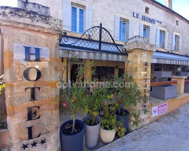 Fonds de commerce hôtel, restaurant 525 m² 