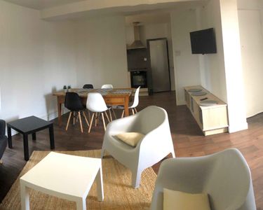 Appartement Location Angoulême 4p 77m² 390€