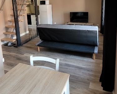 Appartement meublé en duplex 175e/semaine