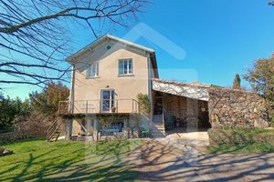 Colombier-le-Jeune, maison en pierre type 6 de 147m²