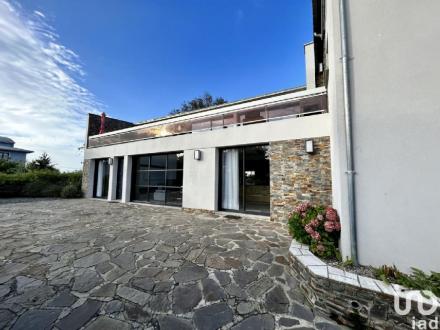 Maison 7 pièces 286 m²