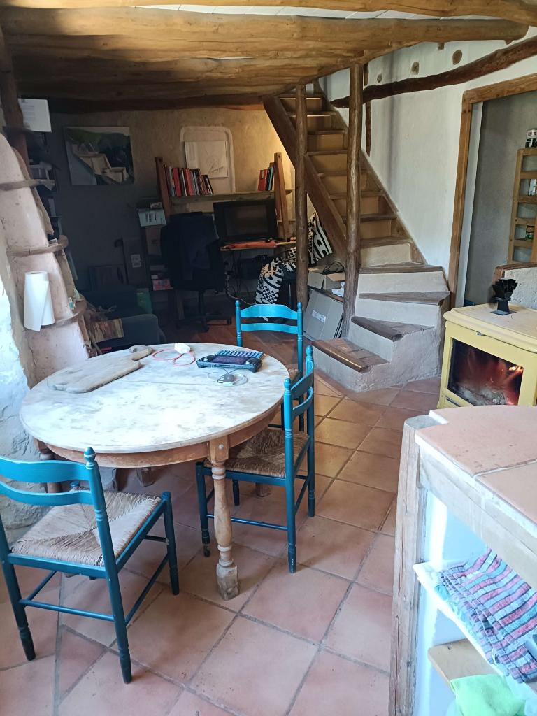 Rejoignez une colocation à St Julien en Quint : 1 chambre disponible