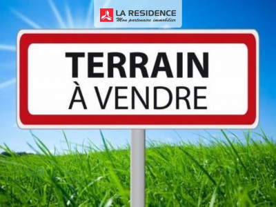 Terrain 810 m²