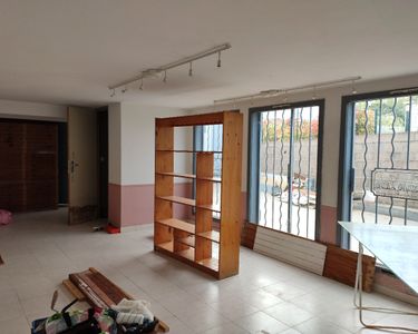 Immobilier professionnel Location Tautavel  70m² 600€