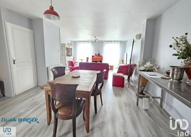 Maison 8 pièces 153 m²