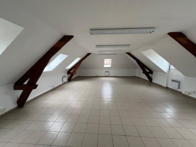 Bureaux 86 m²