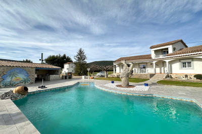 GANGES (34190) - Villa individuelle de 137.67 m² sur terrain de 3500 m² avec piscine et garage