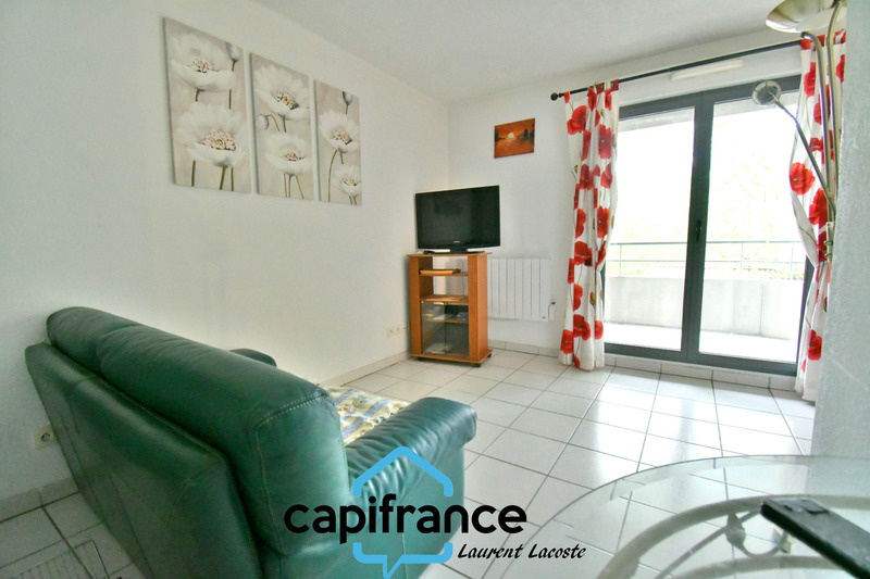 Dpt  (31), Saint Lys - centre village -   à vendre  appartement T2 de 40 m² 