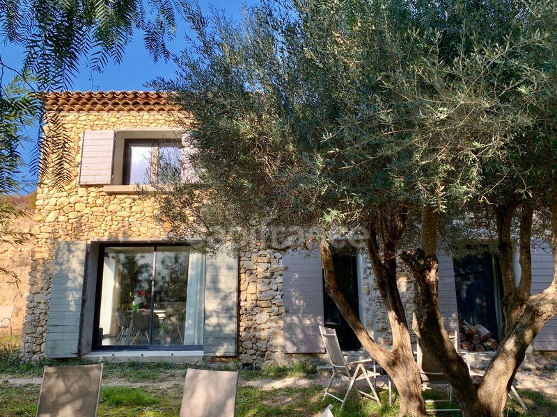 Dpt Var (83), à vendre LE CASTELLET maison PIERRES P5 132M2