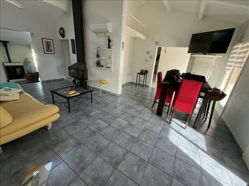 Villa 7 pièces 210 m²