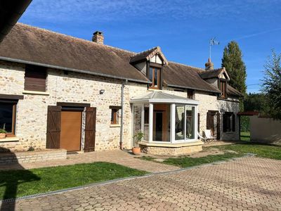 Vends Maison ancienne et familiale pleine de charme de 140m² - 4 chambres, en excellent état - Lom