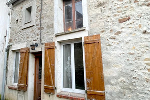 Maison à restaurer complétement à #VOULX