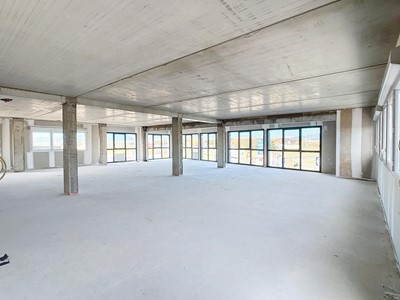 Bureaux 1 pièce 220 m²