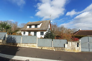 Maison à PARON (89100), proche de la GARE DE SENS.