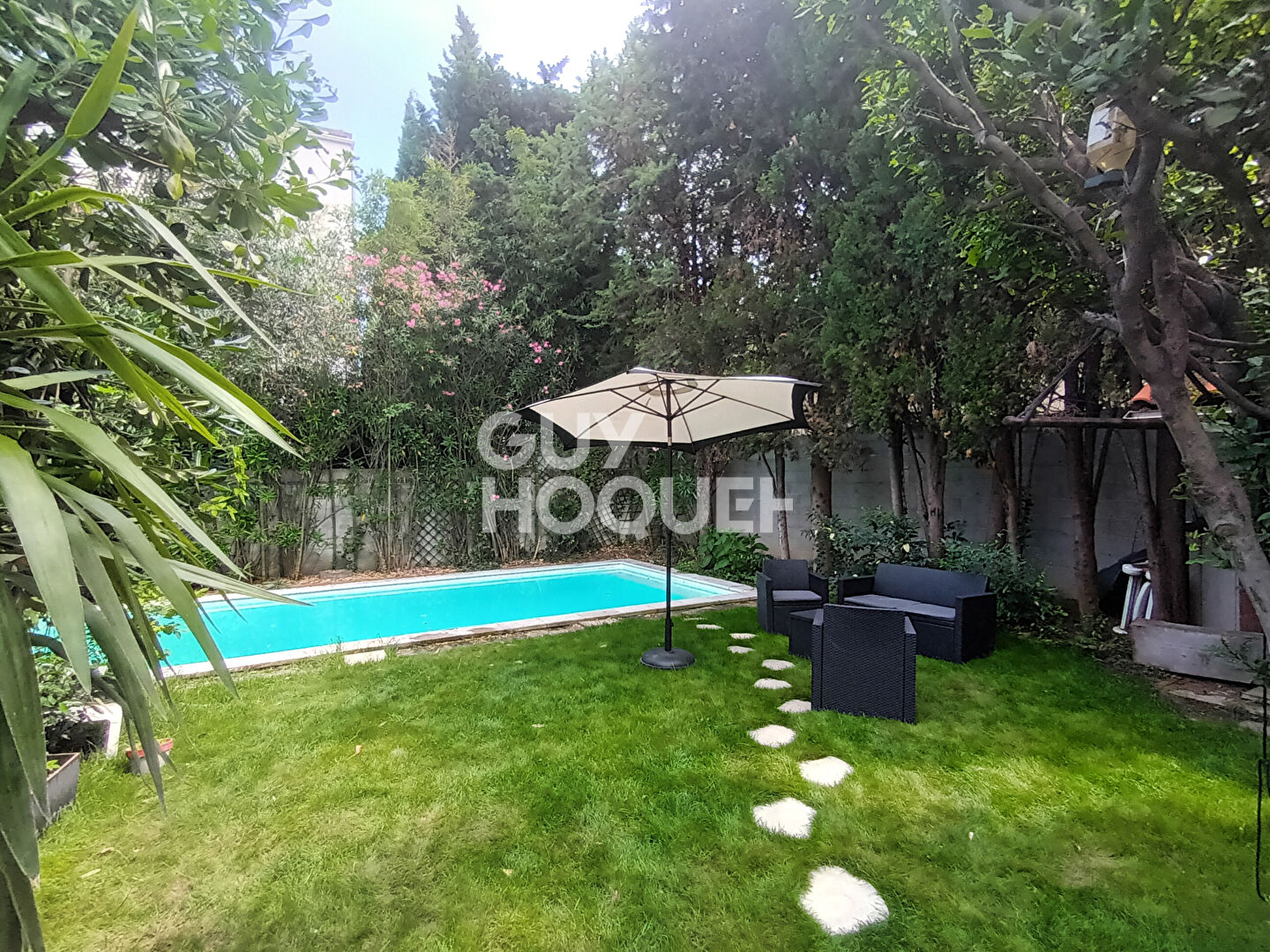 Maison 5 pièces 150 m² (175 m² au sol) - Gare/Aiguerelles - Piscine