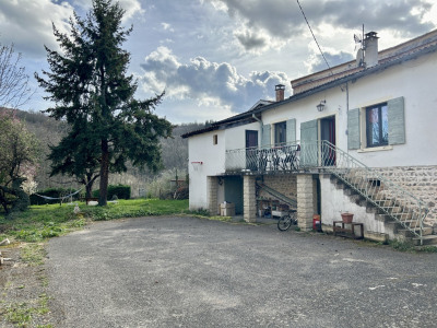 Maison 5 pièces 180 m²