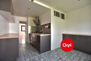 Appartement À Vendre - T5 93m² - Secteur Marendiers