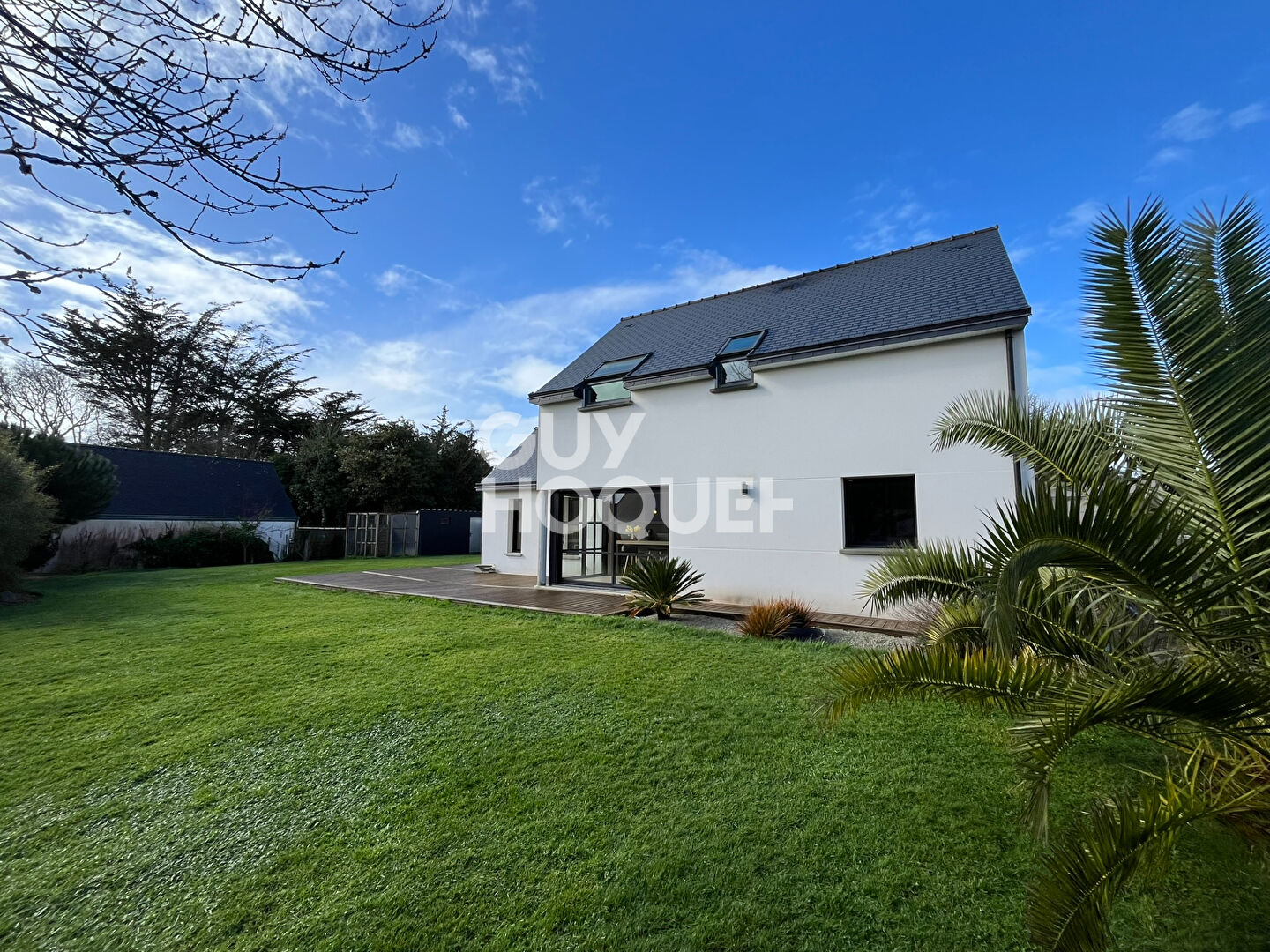 A VENDRE SAINT-QUAY-PORTRIEUX : CONTEMPORAINE