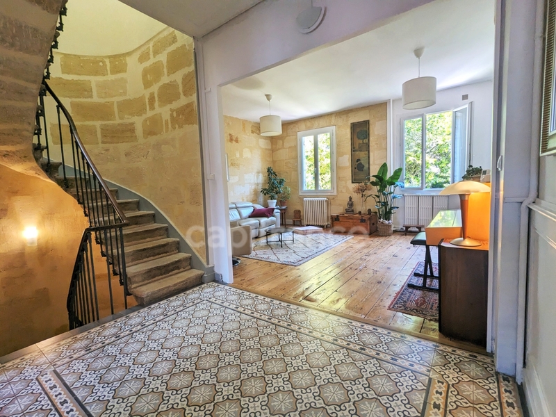 Dpt Gironde (33), à vendre BORDEAUX maison P5 de 138,6 m² - Terrain de 96,00 m² 