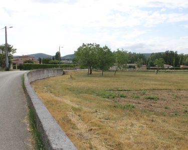Terrain 900 m2 Vallon Pont d'Arc