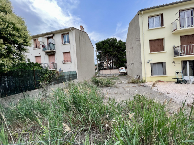 Terrain constructible 231 m²