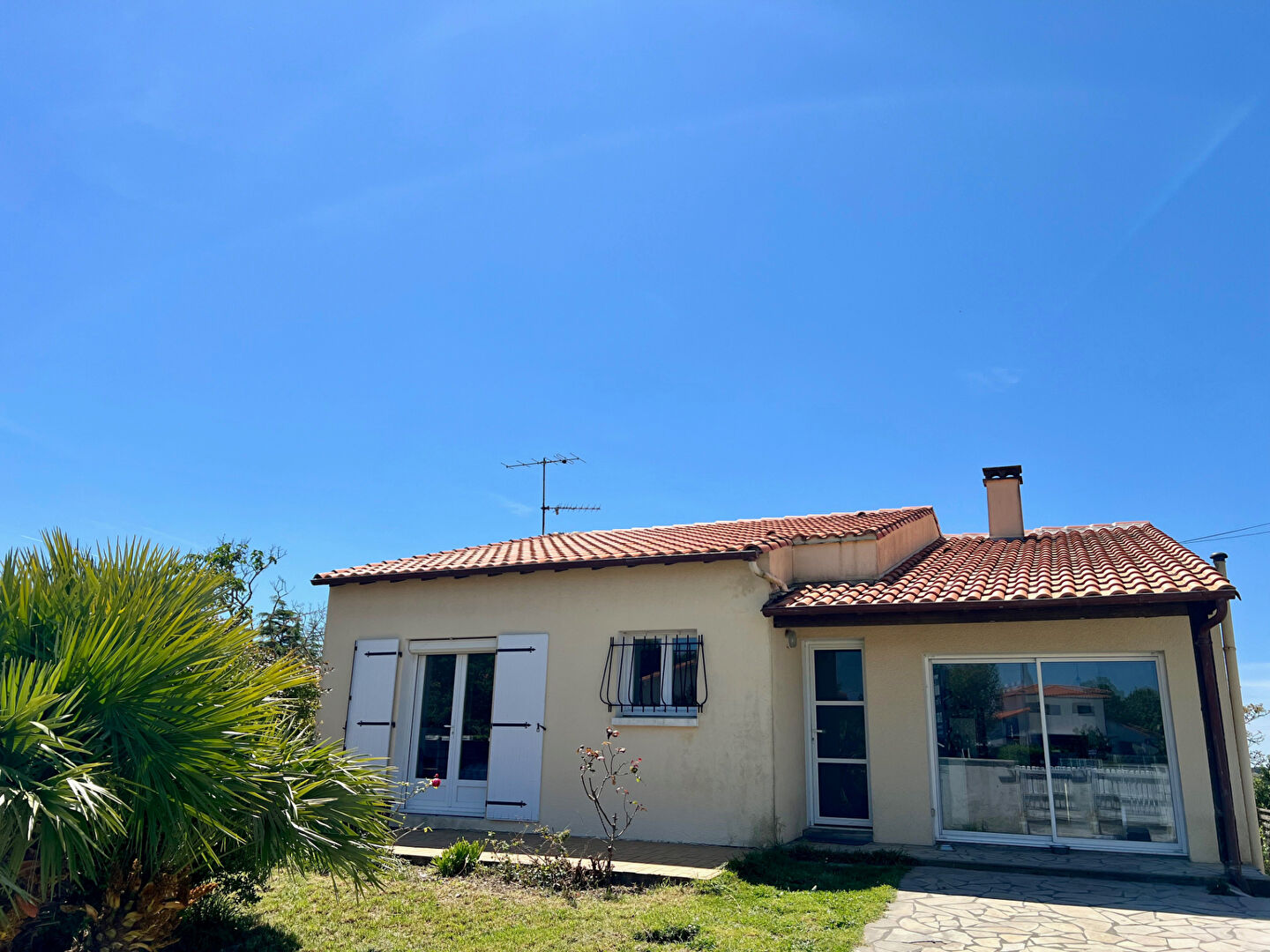 VENTE : maison 5 pièces (107 m²) à ROYAN 