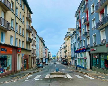 Local commercial rue du château 