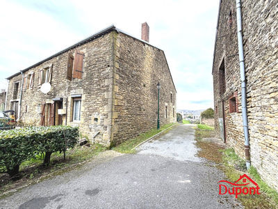 maison de campagne à Harcy avec trois chambres grands volumes d