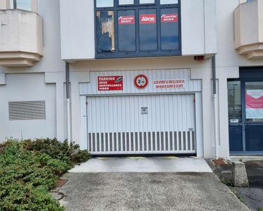 Parking Box 2 places Plein centre Saint Quentin 