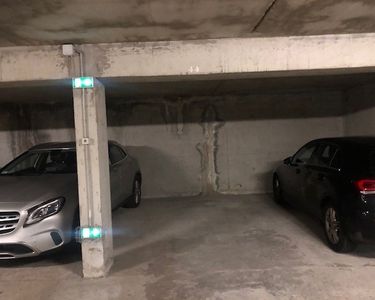 Parking/box Angers 