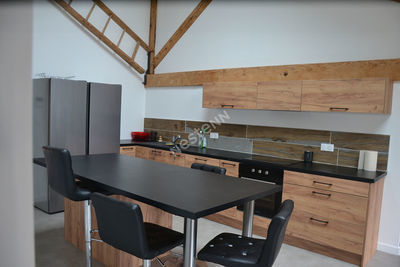 Appartement en Co living 4 grandes chambres privatives proximité centre Yssingeaux