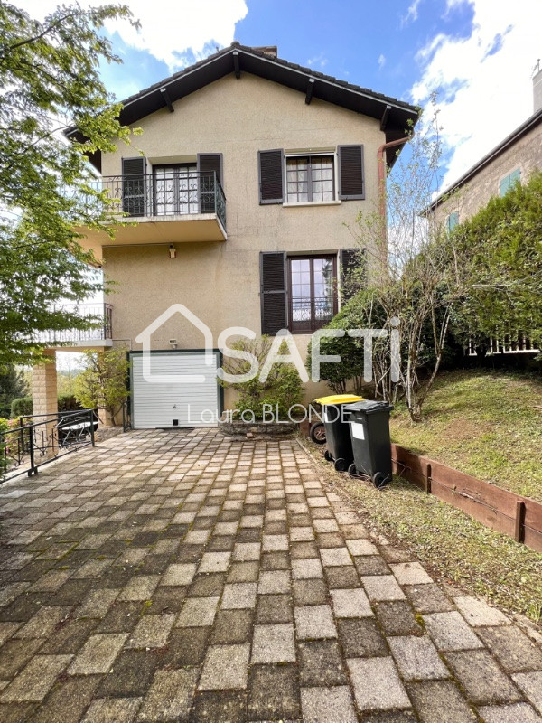 Très jolie maison de village de 160 m2 avec vue panoramique !