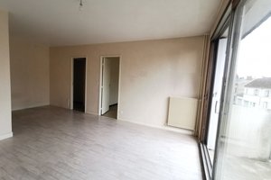 Appartement Location Coye-la-Forêt 1p 30m² 604€