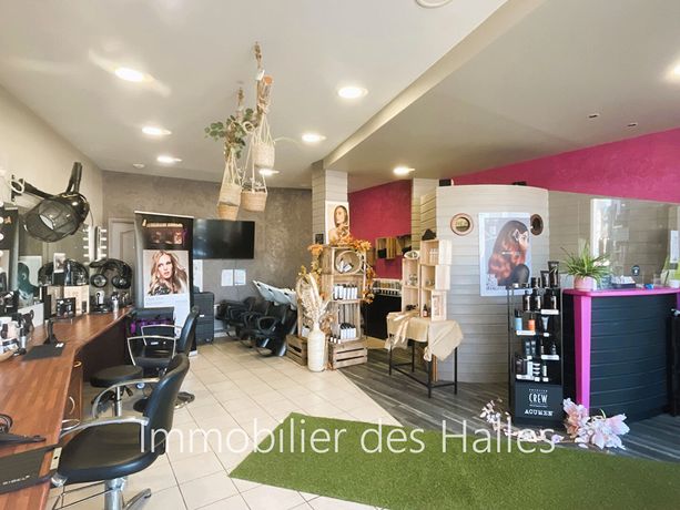 Immobilier professionnel Location Renazé  40m² 480€