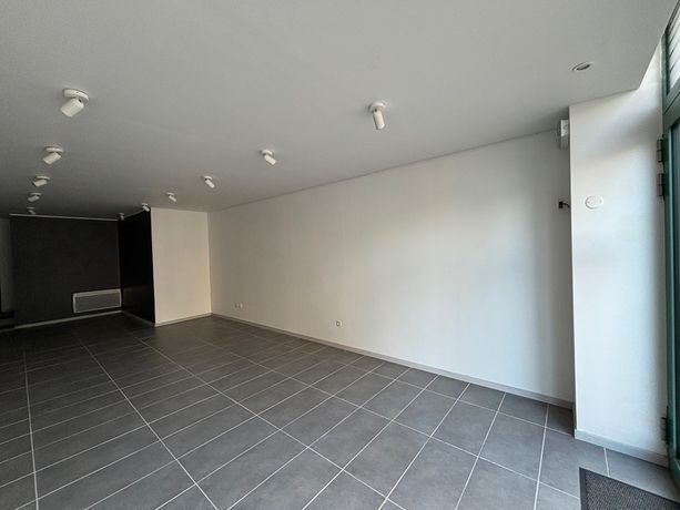 Local commercial 60 m²