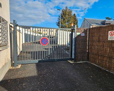 Place de parking sécurisé