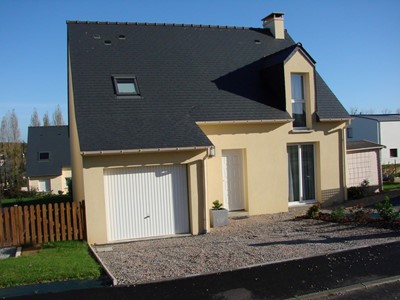 DAMMARTIN-EN-SERVE - PROCHE BREVAL - Maison familiale de 115m² avec terrain de 399m²