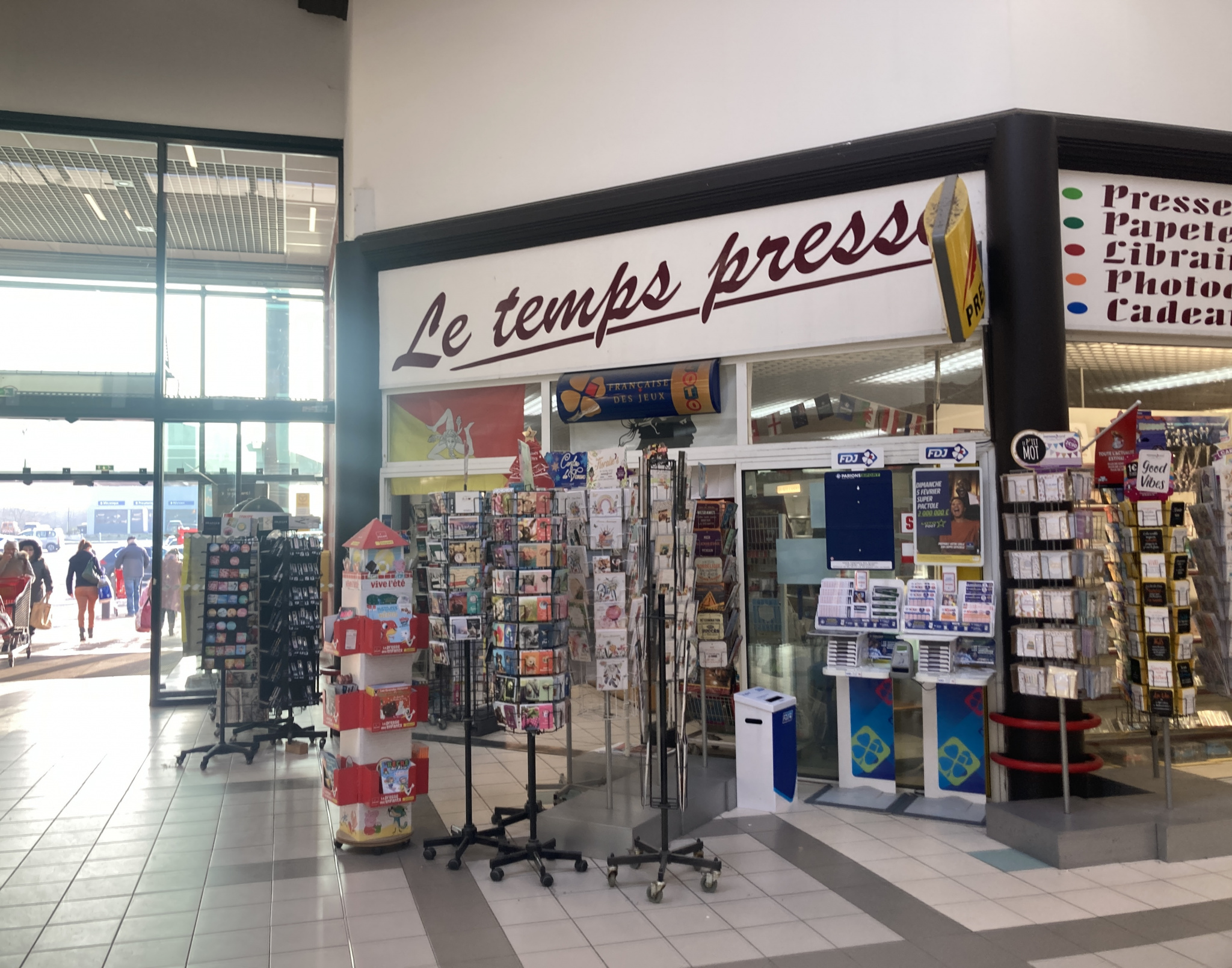 Fonds de commerce - FDJ, presse, librairie, carterie, cadeau