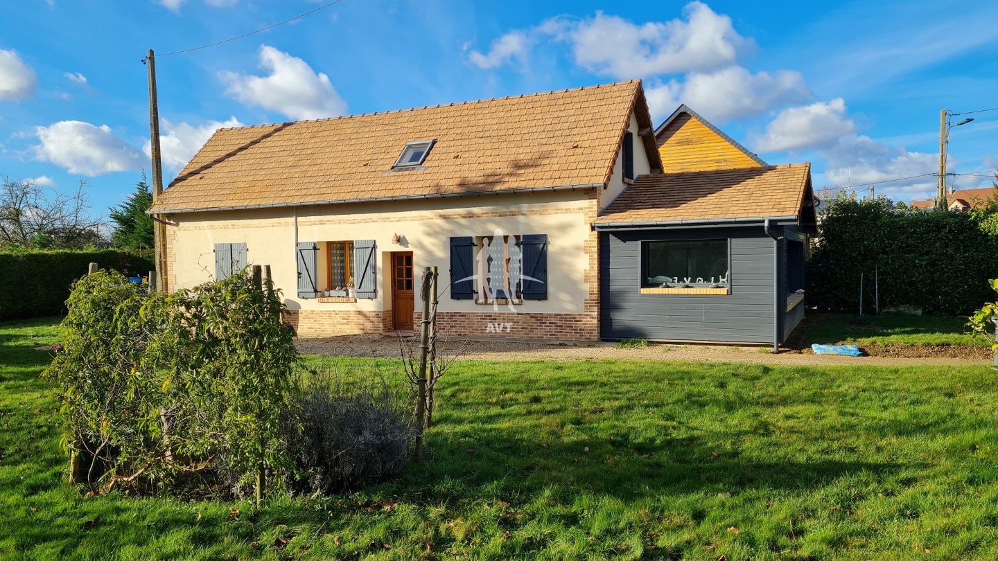 Maison Vente La Neuville-Chant-d'Oisel 5p 121m² 277000€