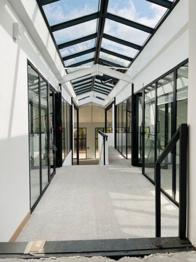 Bureaux 583 m²