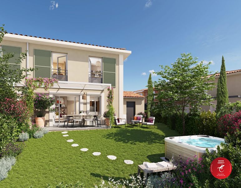 Terrain Vente Cogolin  93m² 570000€